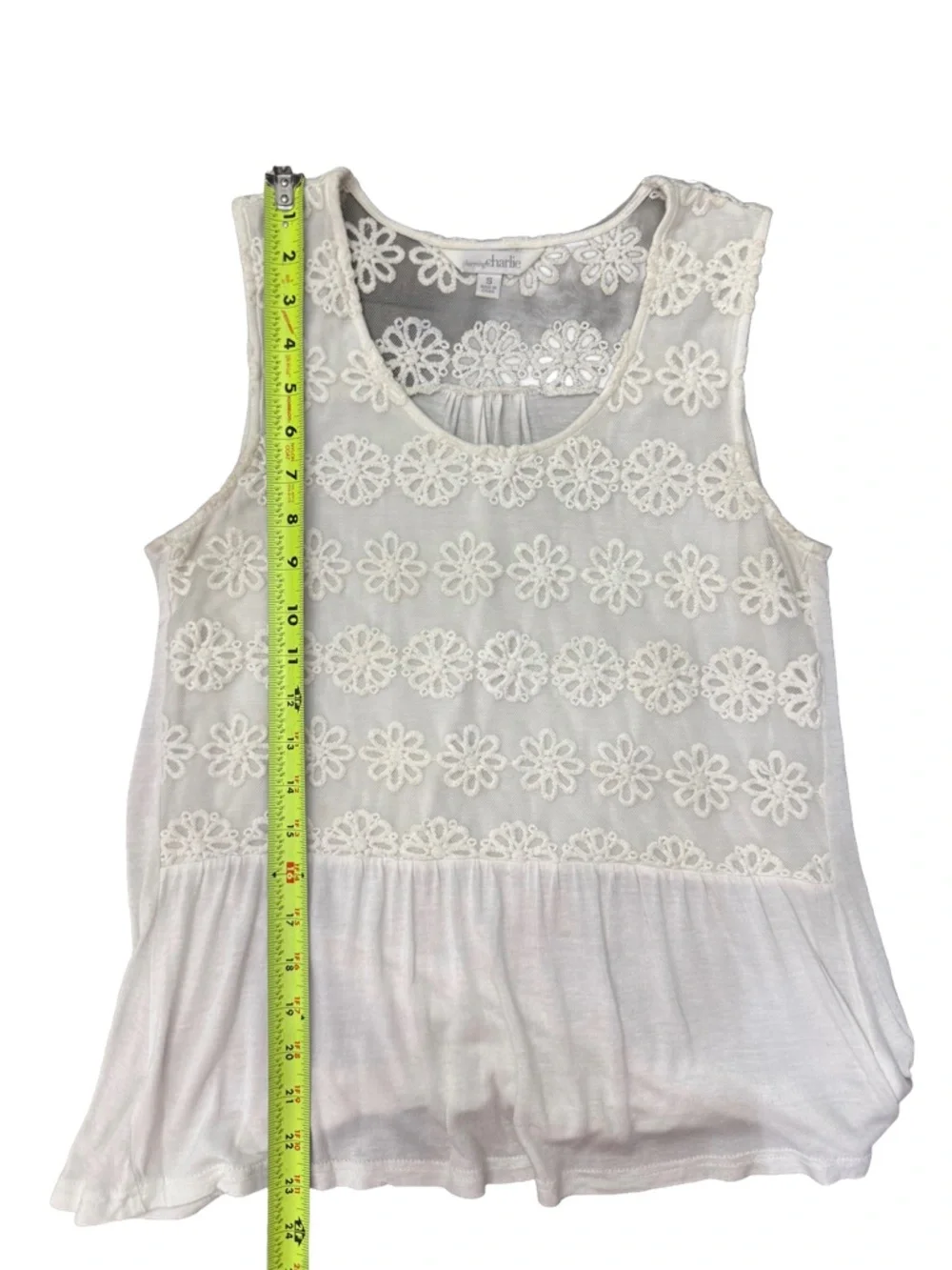 CHARMING CHARLIE Ivory Floral Lace Peplum Tank | Small - Picture 5 of 5